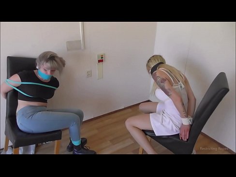 ❤️ Süchtig / gefesselt und geknebelt / Jungfrau in Nöten ️ Porn video bei de.xxxshake.ru ☑