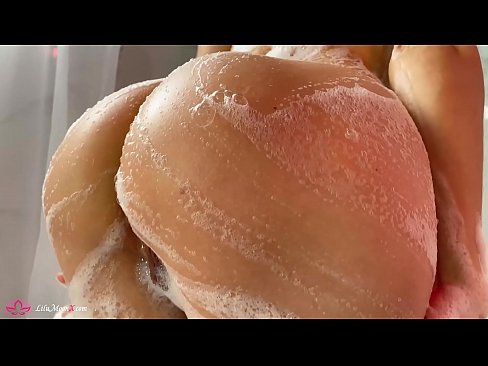 ❤️ Brünette masturbiert Muschi mit Vibrator zu intensivem Orgasmus in der Dusche ️ Porn video bei de.xxxshake.ru ☑